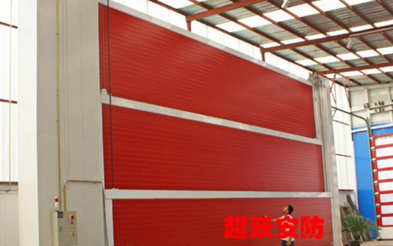 2013.6.26山西五建大同玄武岩項目（mù）丁經理選購太原超躍工業翻板提升門