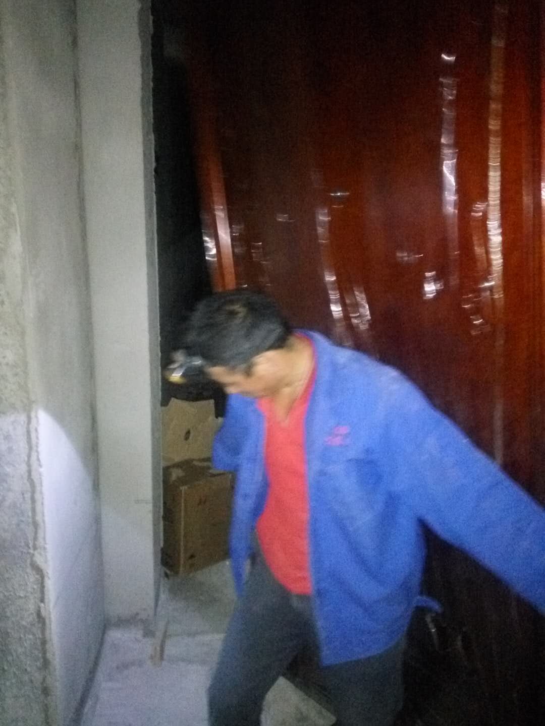 2018年5月8日晚上8點草莓樱桃丝瓜绿巨人秋葵榴莲大全勤勞的工人師傅門（mén）還在加班幹活