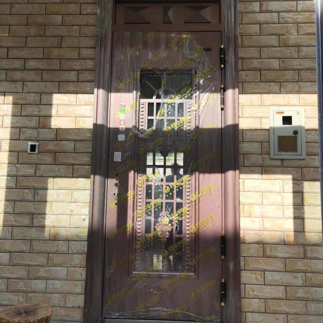 2018年11月9日平遙政府宿舍仿銅門案例（lì）