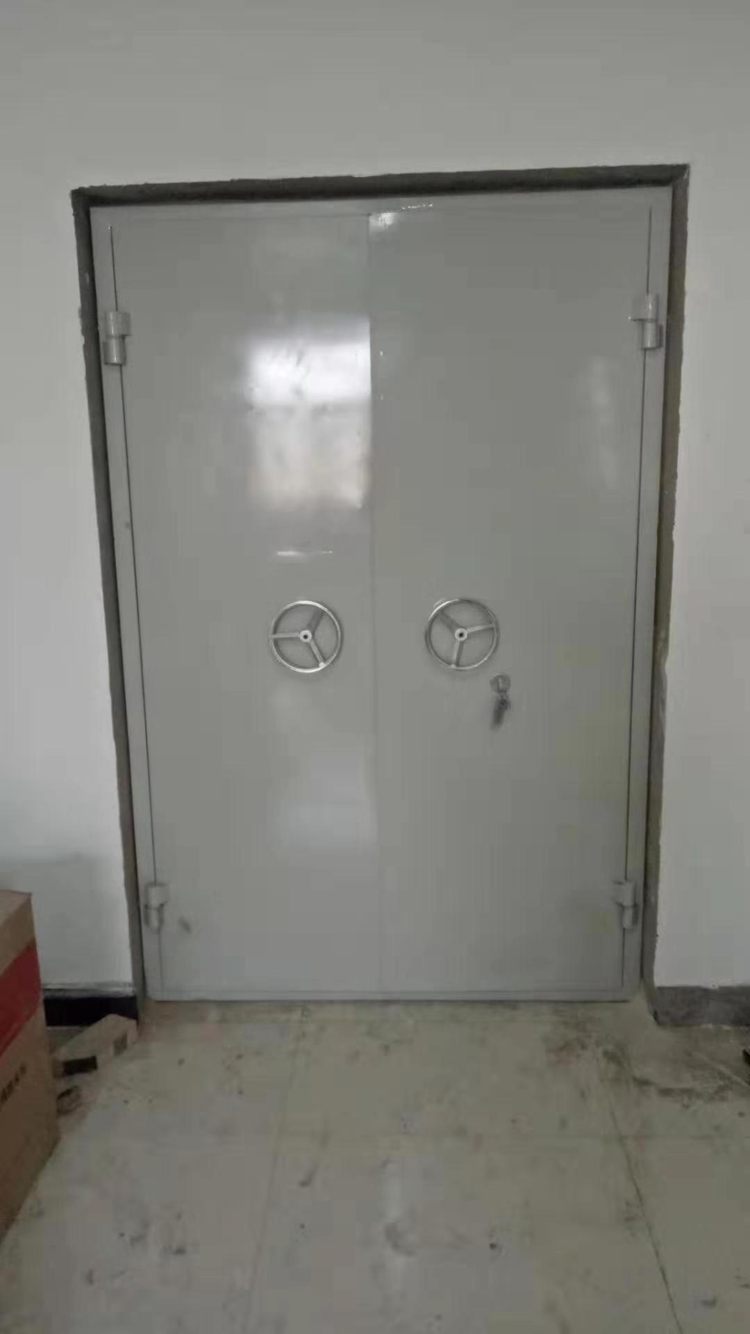 2020汾陽杏花村酒（jiǔ）廠防爆門施工完場